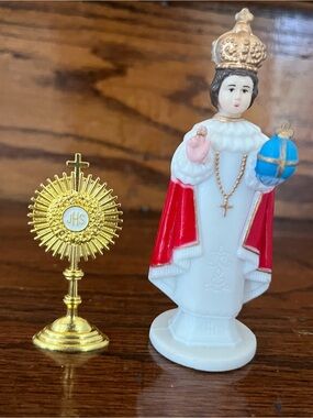 Vintage Infant of Prague Figurine & Mini Monstrance Catholic Religious Set